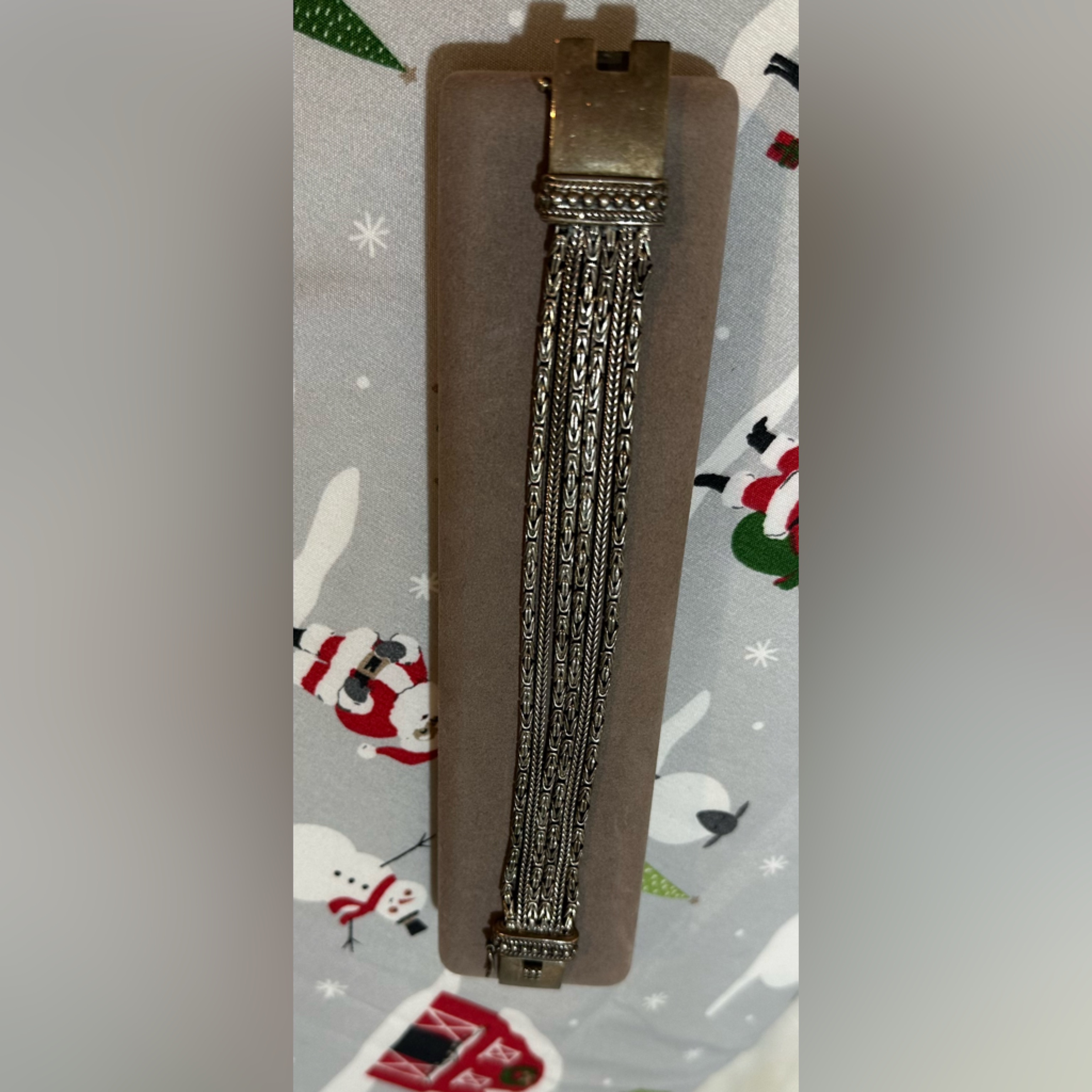 Beautiful Vintage 925 Silver Bracelet 125$